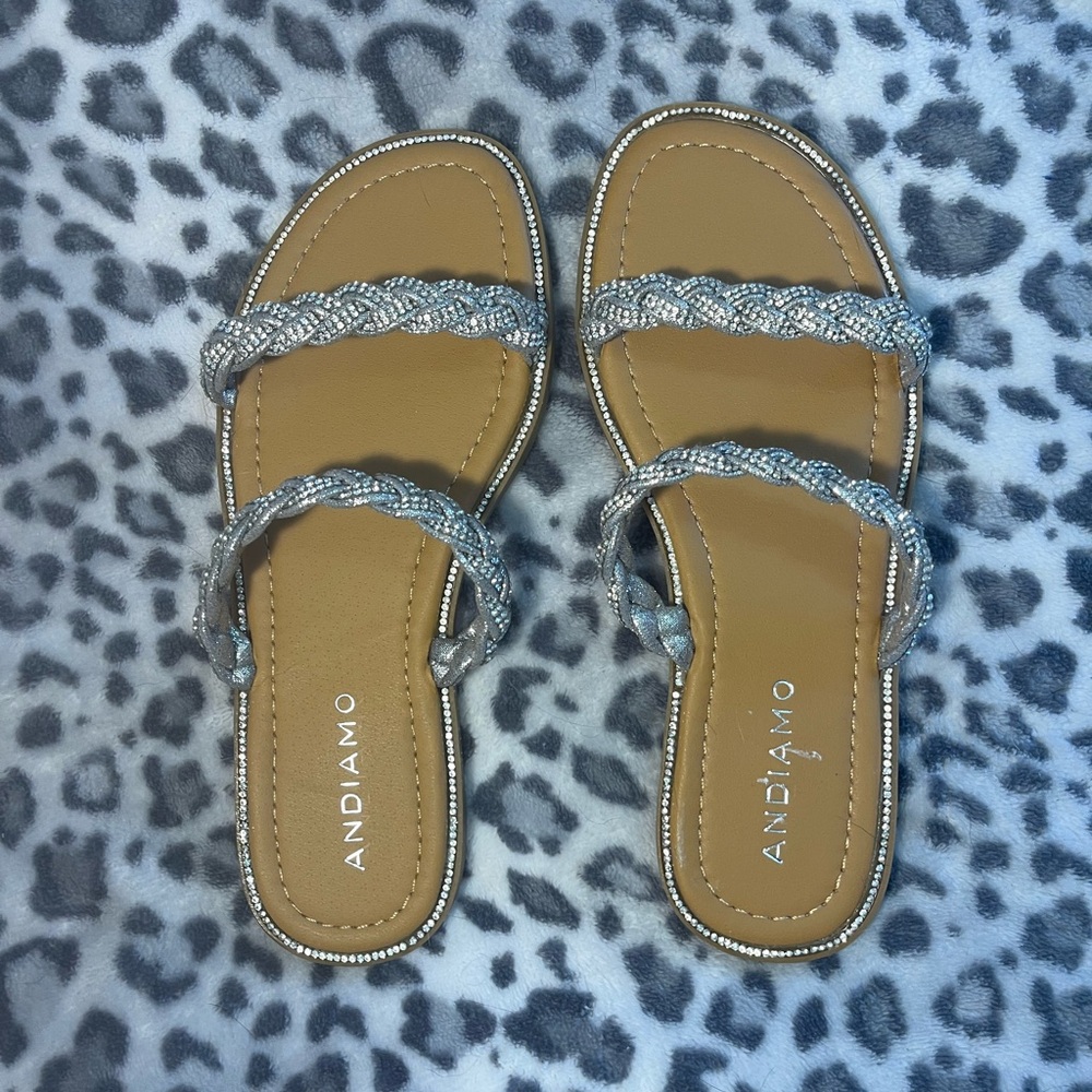 Andiamo Sandals Tan & Silver Size 6